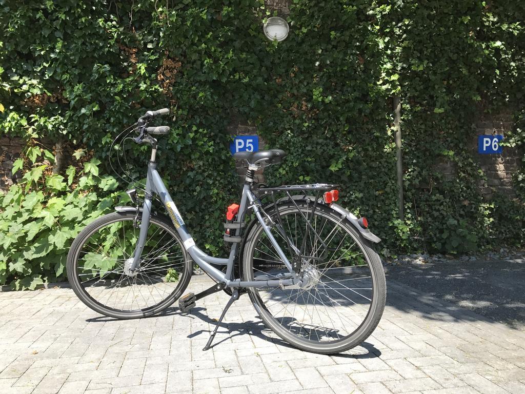 Hotel Conti Duisburg - Partner Of Sorat Hotels Bagian luar foto