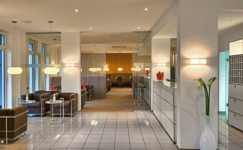 Hotel Conti Duisburg - Partner Of Sorat Hotels Bagian luar foto